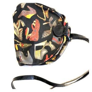 Adorable vintage shoe pattern purse Ferragamo